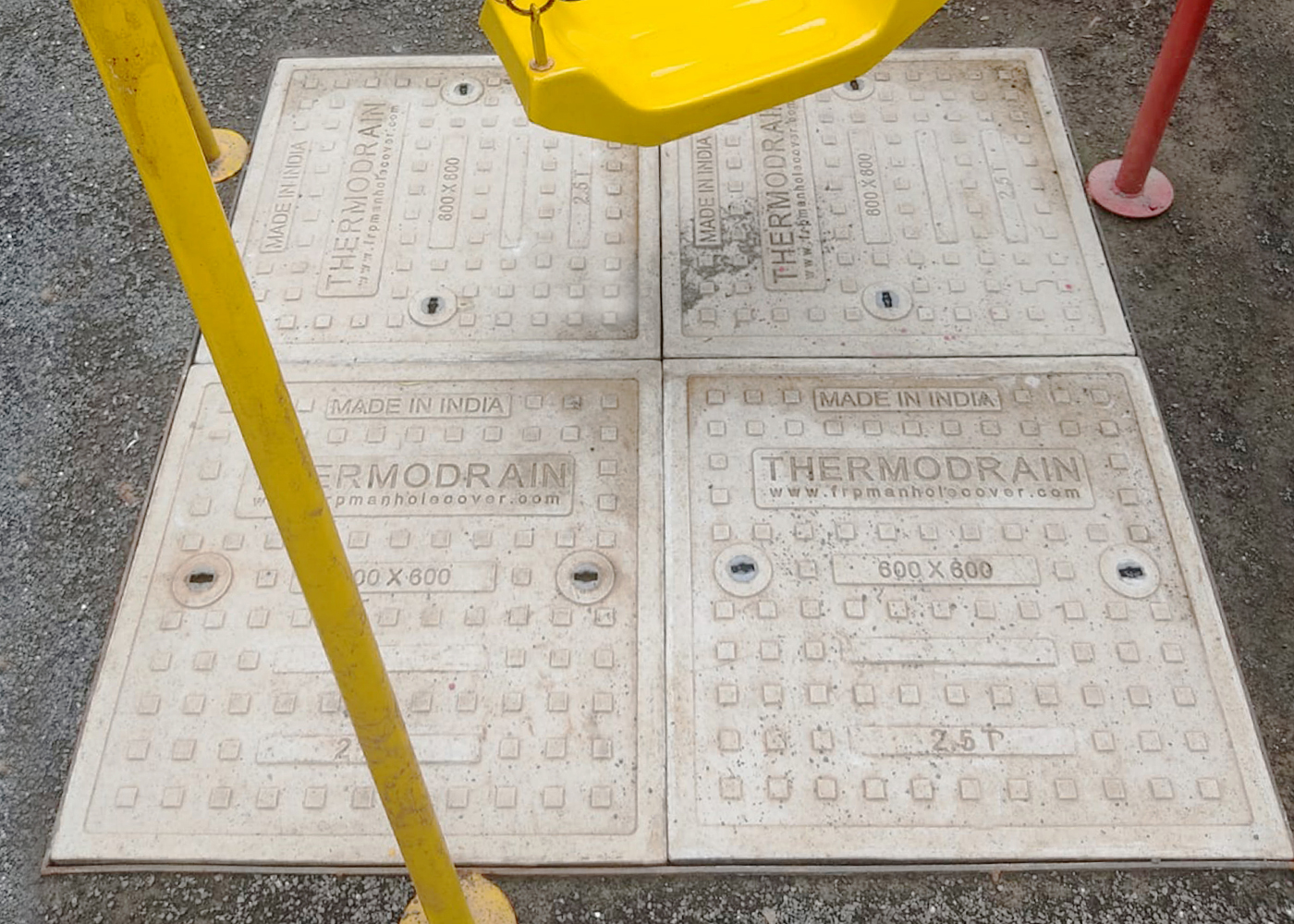 multiple-covers-with-frame